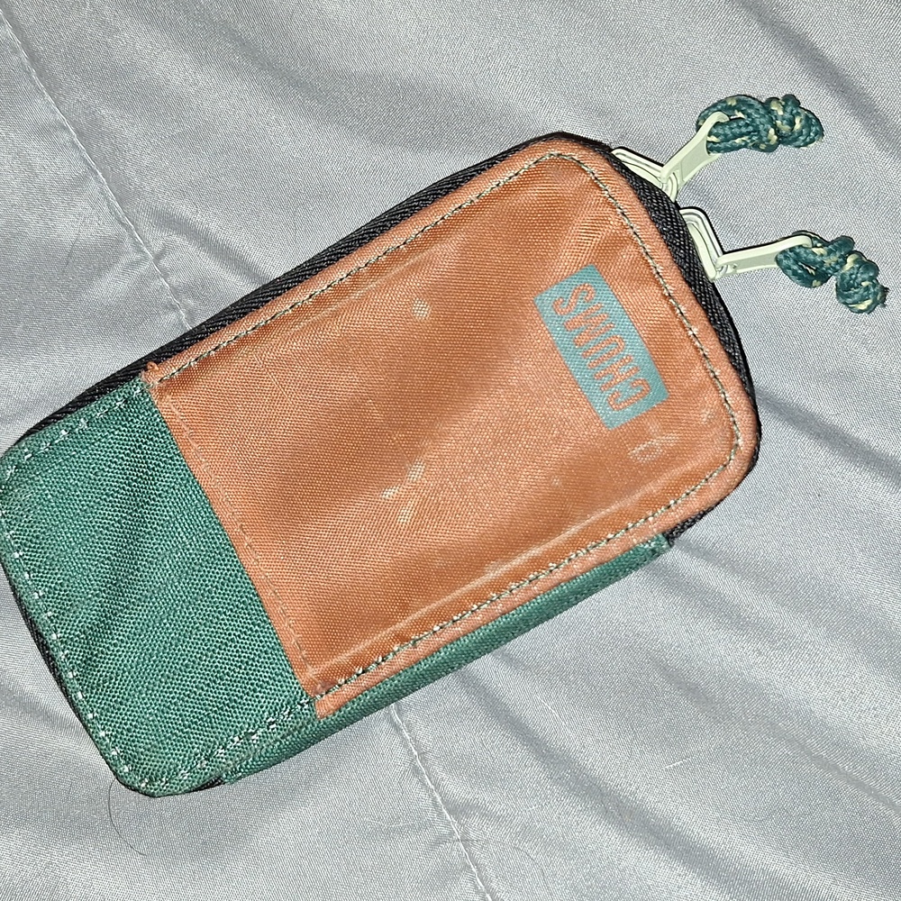 Chums Reversible Wallet - Picture 2 of 4